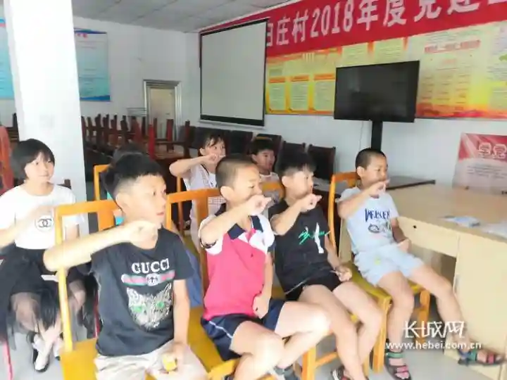 正定县儿童友好家园“英语王国”主题活动
