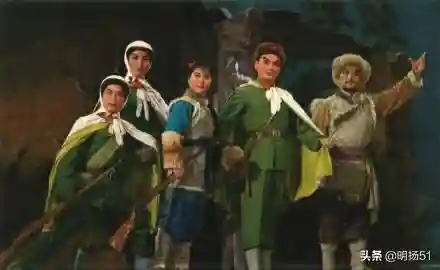 《童祥苓口述历史》大环境差异一切不同于国内 紧张排练演出成功