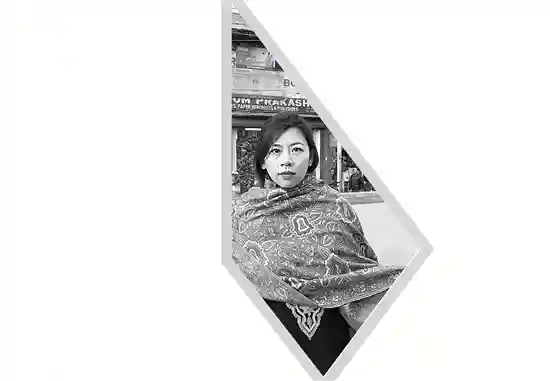 把克什米尔最好的围巾带给中国姑娘们