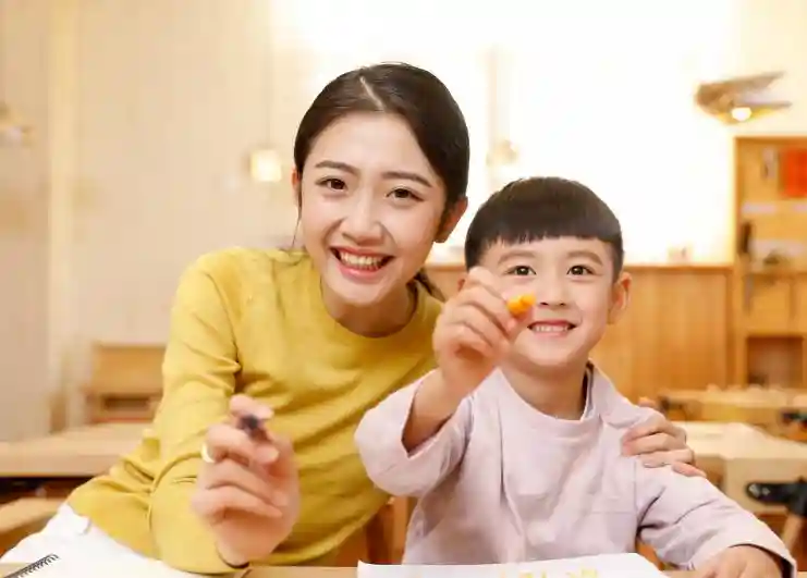 宝爸宝妈收藏：适合跟孩子说的日常英语口语