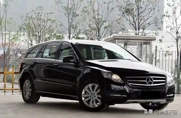 奔驰R320解决异味隐患，隔音也好了