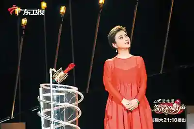 李玲玉：其实我一点也不甜