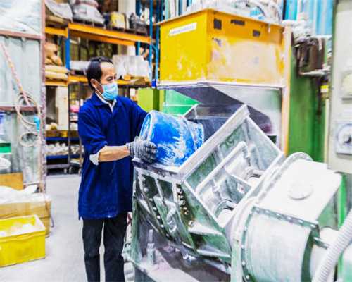 海关总署：严禁查扣、暂扣任何合法进口的防疫物资