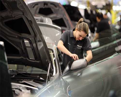 涉外法治人才须在国际舞台施展才干